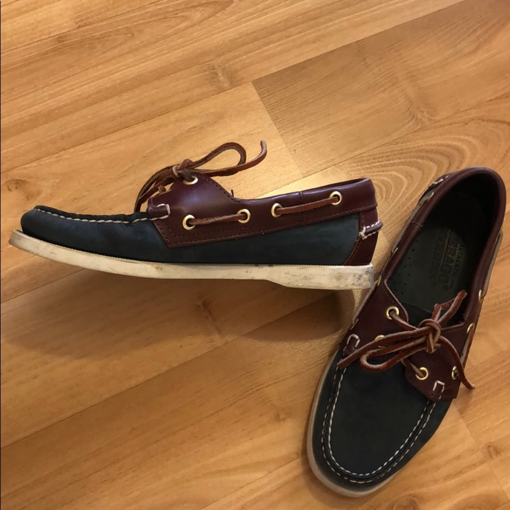 Sebago Docksides - Picture 2 of 4